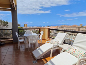 1-bedroom apartment with big terrace and ocean view in Los Cristianos